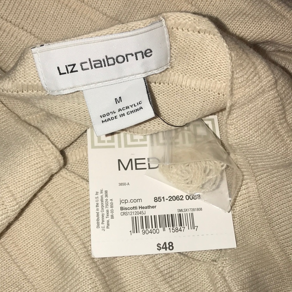 Sweater - Picture 4 of 4